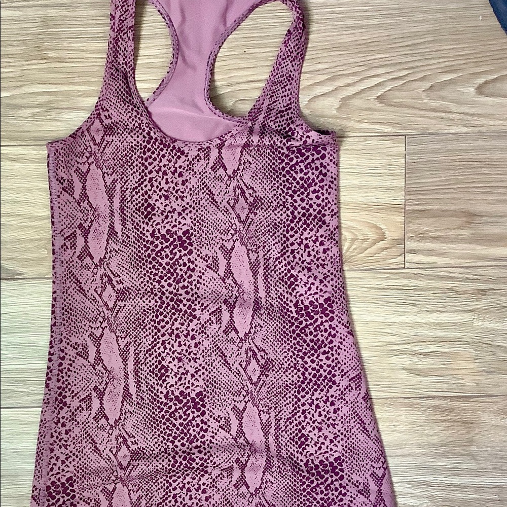 Lulu Lemon Racerback Top - Picture 4 of 4